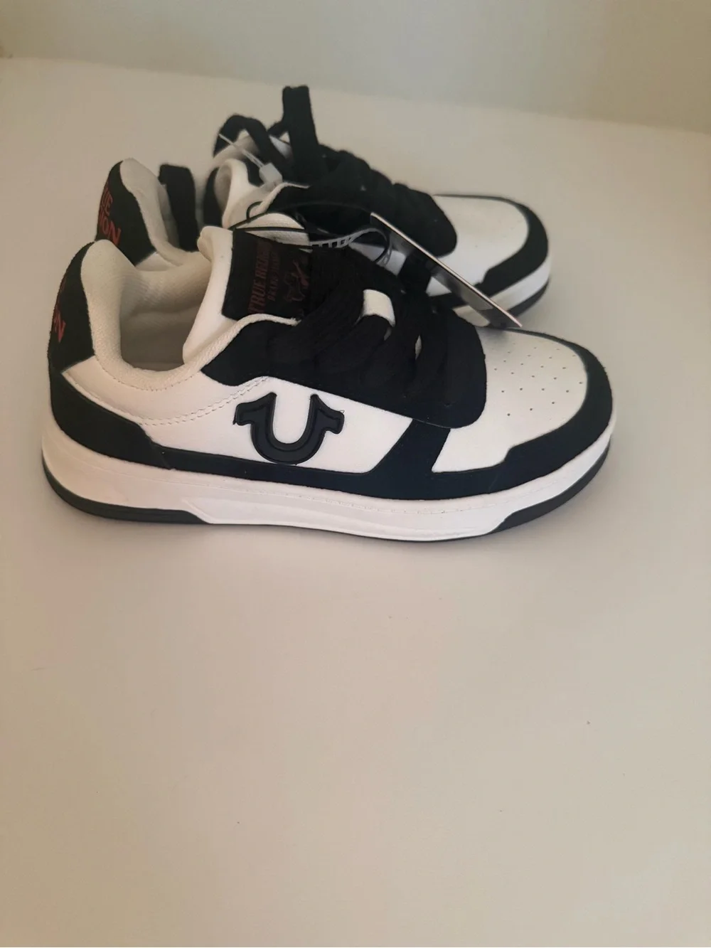 True Religion Kids Black and White Low-Top Sneakers NWT